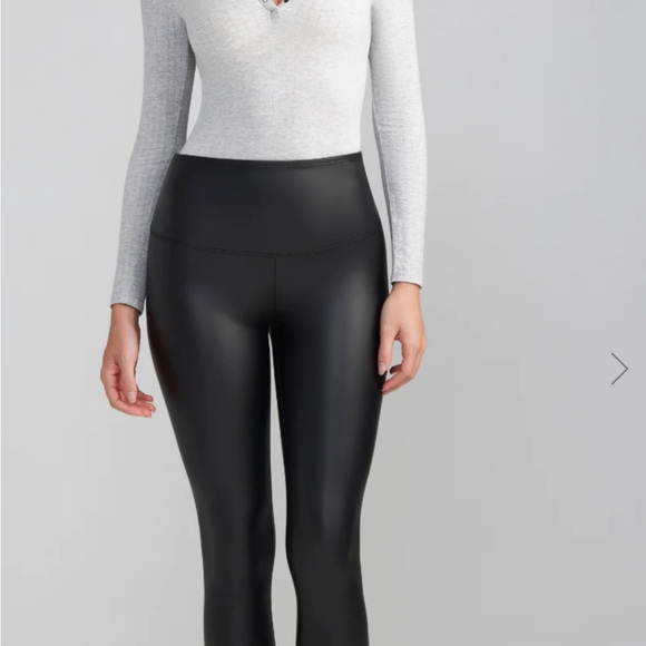 Leggings shaping faux leather by yummie - Picture 2 of 9